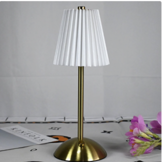 跨境创意氛围百褶台灯雨伞小夜灯卧室床头温馨高级感家居装饰台灯